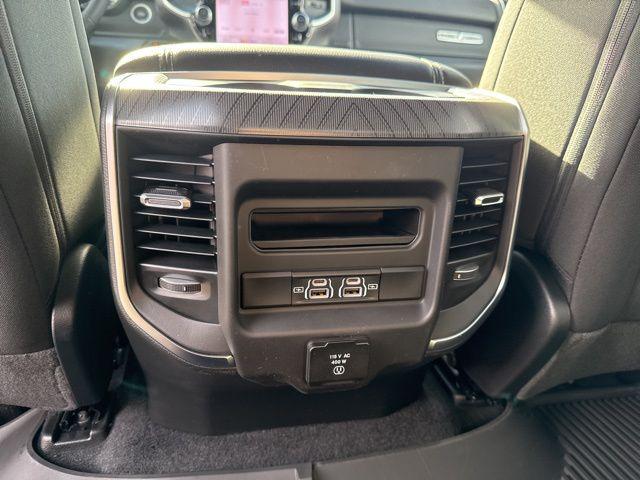 2026 Ram 1500 Lone Star Crew Cab 4x4 5'7" Box