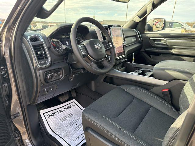 2026 Ram 1500 Lone Star Crew Cab 4x4 5'7" Box