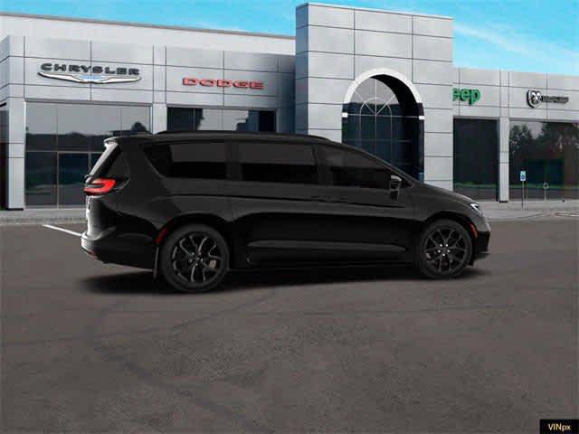 2026 Chrysler Pacifica Limited AWD