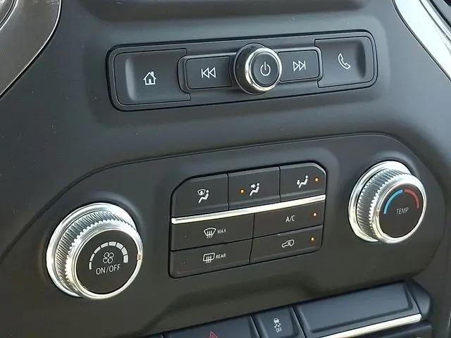 2025 GMC Sierra 3500HD Pro