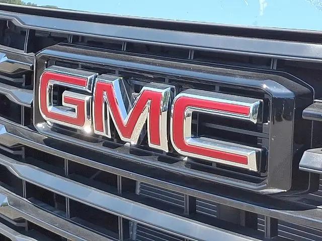 2025 GMC Sierra 3500HD Pro