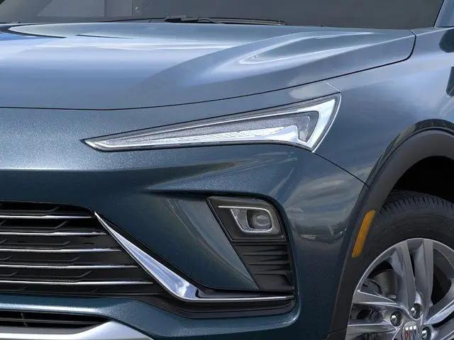 2025 Buick NV Preferred FWD