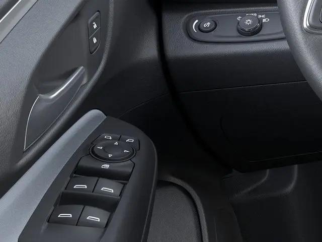 2025 Buick NV Preferred FWD