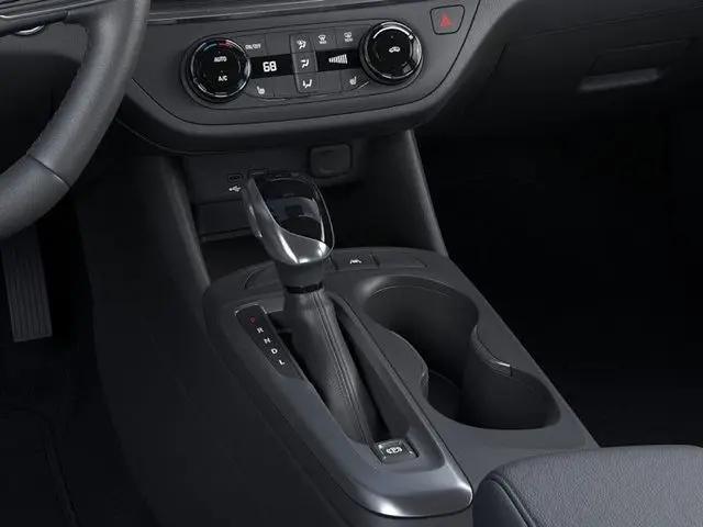 2025 Buick NV Preferred FWD