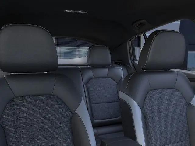 2025 Buick NV Preferred FWD
