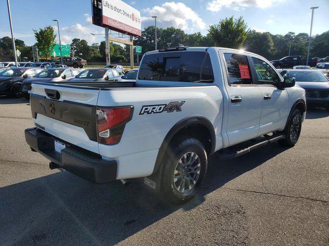 2024 Nissan TITAN Crew Cab PRO-4X 4x4