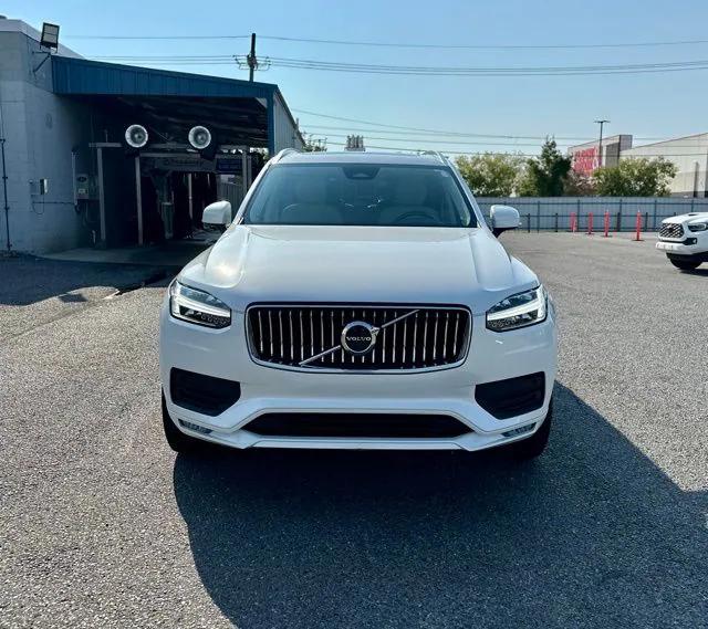 2023 Volvo XC90 B5 Core