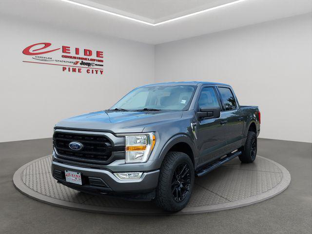 2022 Ford F-150 XLT 2022 Ford F-150 XLT