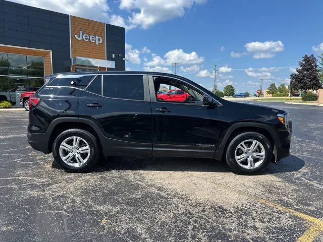 2024 GMC Terrain FWD SLE