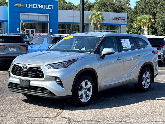 2020 Toyota Highlander LE