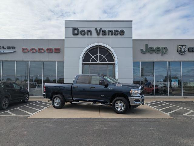 2024 RAM 2500 Big Horn Crew Cab 4x4 64 Box 2024 RAM 2500 Big Horn Crew Cab 4x4 64 Box