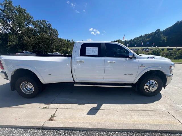 2019 RAM 3500 Laramie Crew Cab 4x4 8 Box 2019 RAM 3500 Laramie Crew Cab 4x4 8 Box