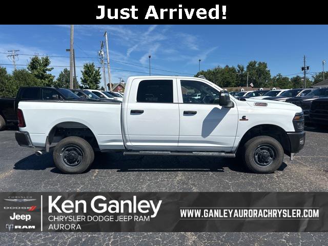 2025 RAM 2500 Tradesman Crew Cab 4x4 64 Box