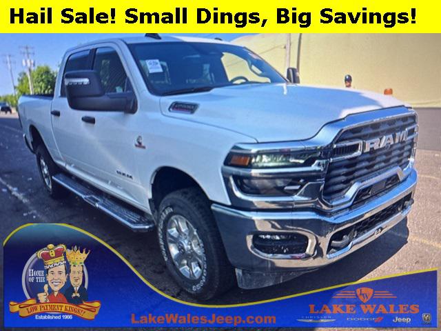 2025 RAM 2500 Big Horn Crew Cab 4x4 64 Box