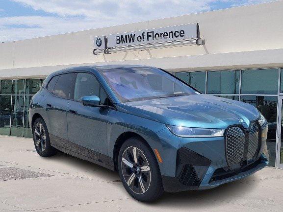 2025 BMW iX xDrive50