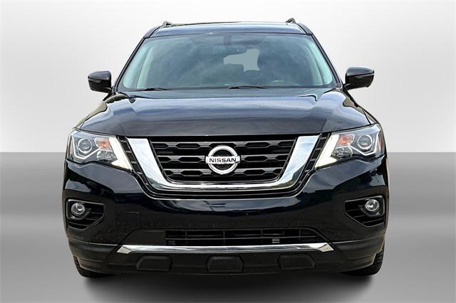 2020 Nissan Pathfinder Platinum 2WD