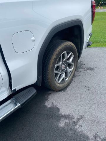 2023 GMC Sierra 1500 4WD Crew Cab Short Box SLT