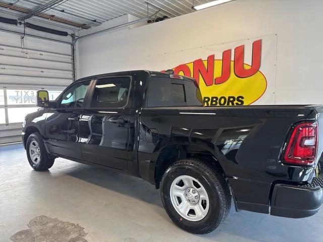 2025 RAM Ram 1500 RAM 1500 TRADESMAN CREW CAB 4X4 57 BOX 2025 RAM Ram 1500 RAM 1500 TRADESMAN CREW CAB 4X4 57 BOX