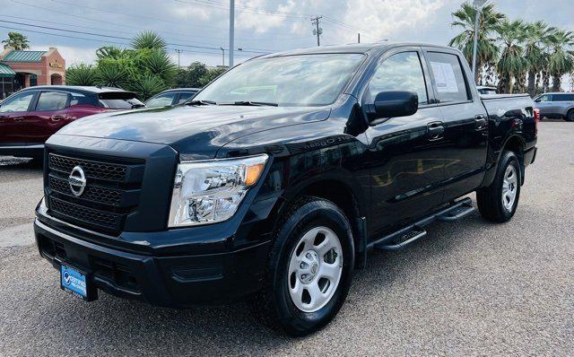 2022 Nissan TITAN Crew Cab S 4x4 2022 Nissan TITAN Crew Cab S 4x4