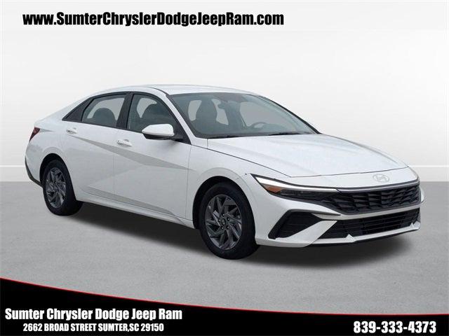 2024 Hyundai Elantra SEL 2024 Hyundai Elantra SEL