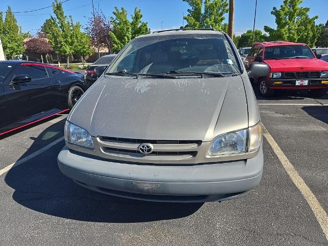 2000 Toyota Sienna Unknown for sale in Logan, UT