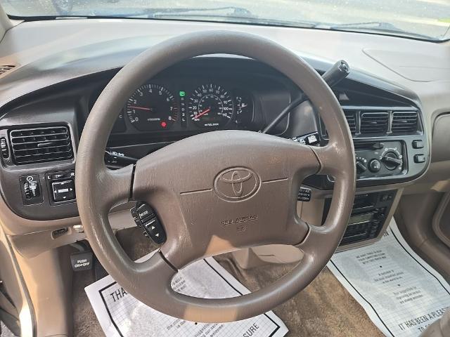 2000 Toyota Sienna Unknown