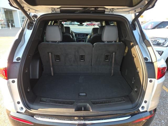 2022 Buick Enclave AWD Essence