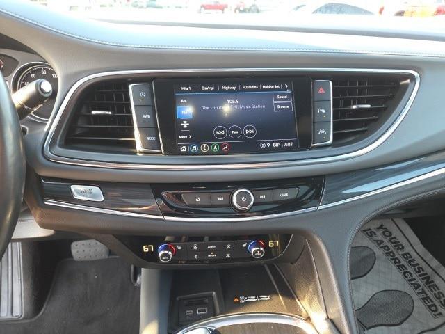 2022 Buick Enclave AWD Essence