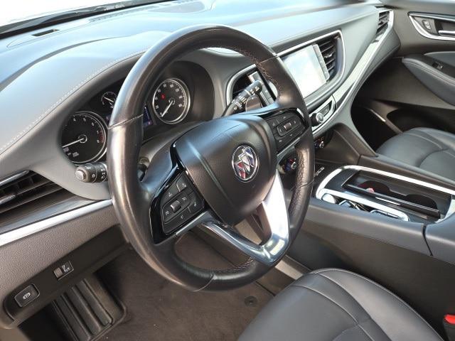2022 Buick Enclave AWD Essence