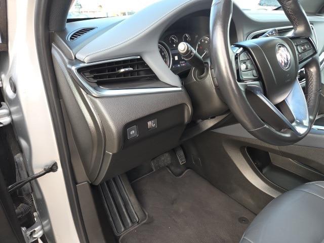 2022 Buick Enclave AWD Essence