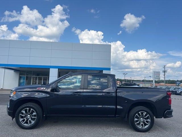 2022 Chevrolet Silverado 1500 4WD Crew Cab Short Bed RST