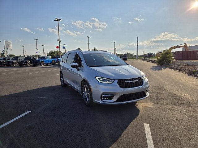 2026 Chrysler Pacifica PACIFICA PINNACLE
