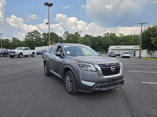 2023 Nissan Pathfinder SV 4WD