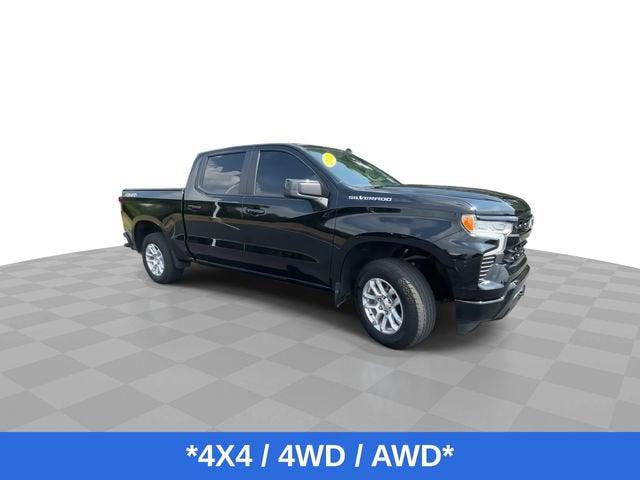 2022 Chevrolet Silverado 1500 4WD Crew Cab Short Bed RST