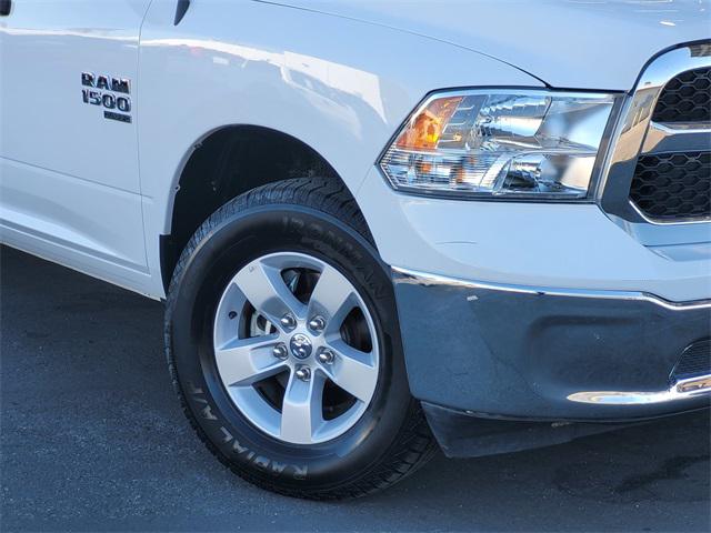 2022 RAM 1500 Classic SLT Crew Cab 4x4 57 Box