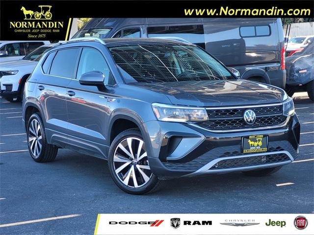 2024 Volkswagen Taos 1.5T SE