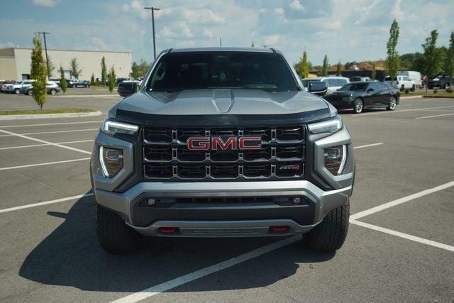 2025 GMC Canyon 4WD AT4