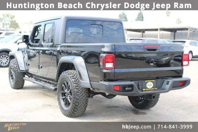 2021 Jeep Gladiator Sport S 4x4