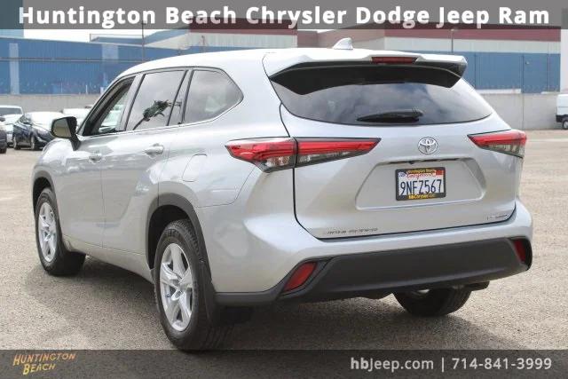 2021 Toyota Highlander LE
