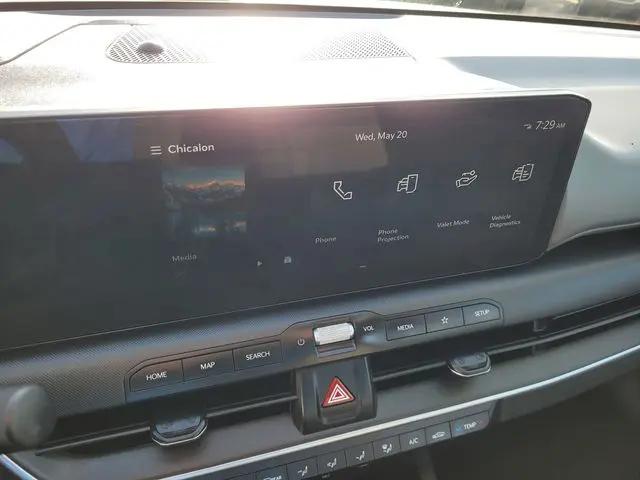 2025 Kia K4 LX