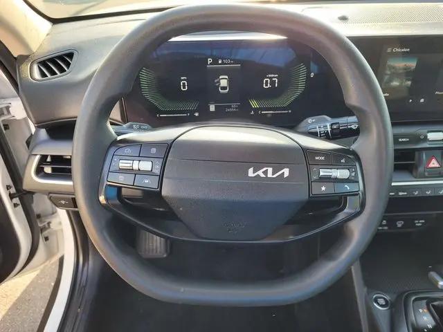 2025 Kia K4 LX