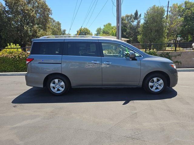 2017 Nissan Quest SV