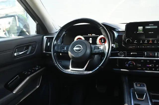 2022 Nissan Pathfinder Platinum 4WD