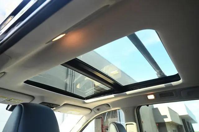 2022 Nissan Pathfinder Platinum 4WD