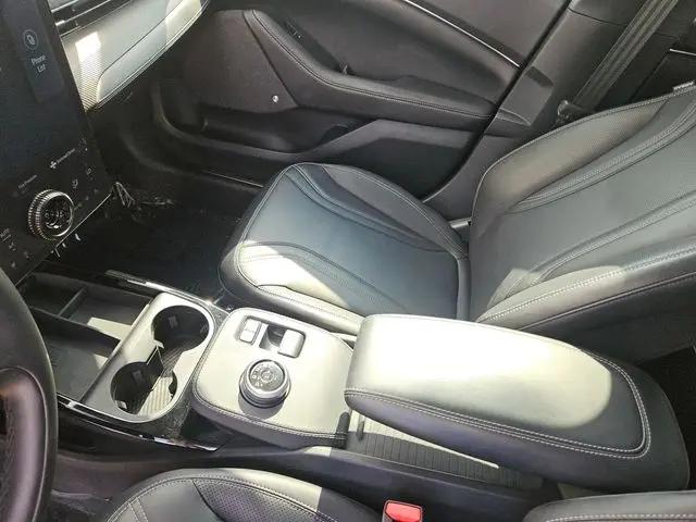 2022 Ford Mustang Mach-E Premium