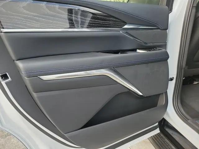 2026 Cadillac Escalade IQL Luxury AWD