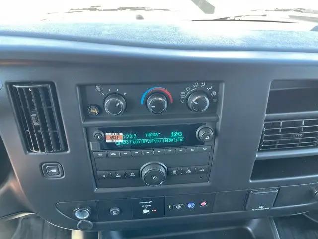 2025 Chevrolet Express Cargo Van RWD 2500 Regular Wheelbase WT