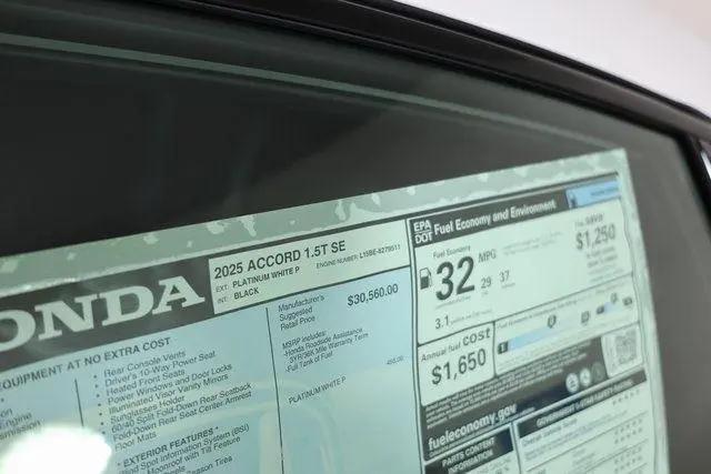 2025 Honda Accord Sedan SE