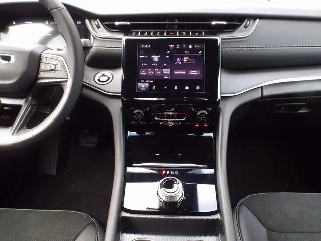 2025 Jeep Grand Cherokee Altitude X 4x4
