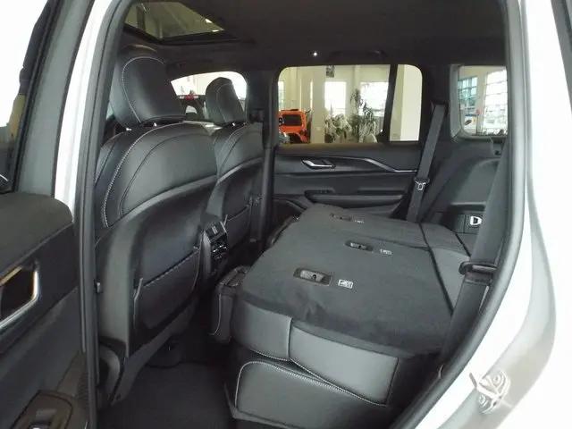 2025 Jeep Grand Cherokee Altitude X 4x4